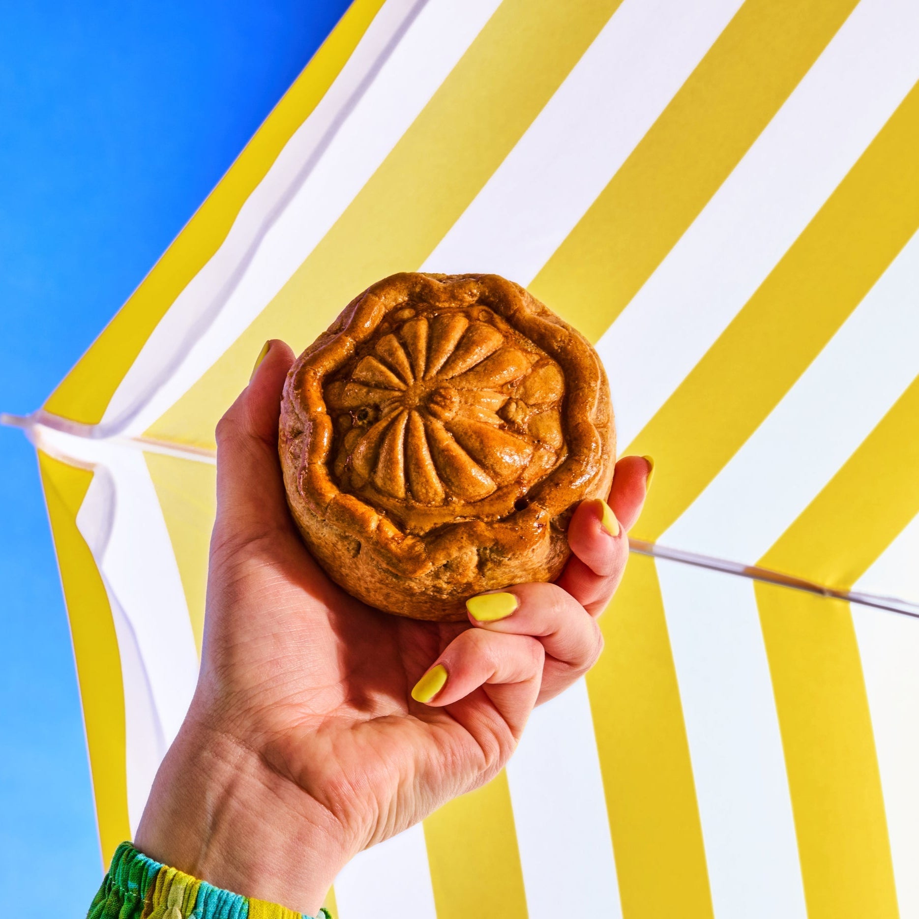 The Picnic Pleaser - Chicken, Wild Garlic & Lemon Pork Pie
