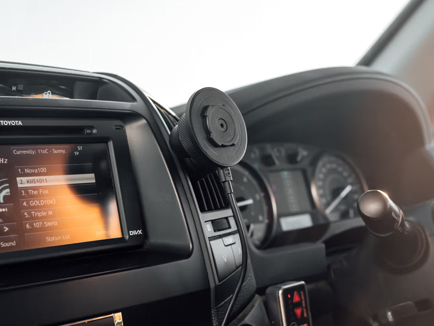 Car/Desk - MAG Wireless Charging Head