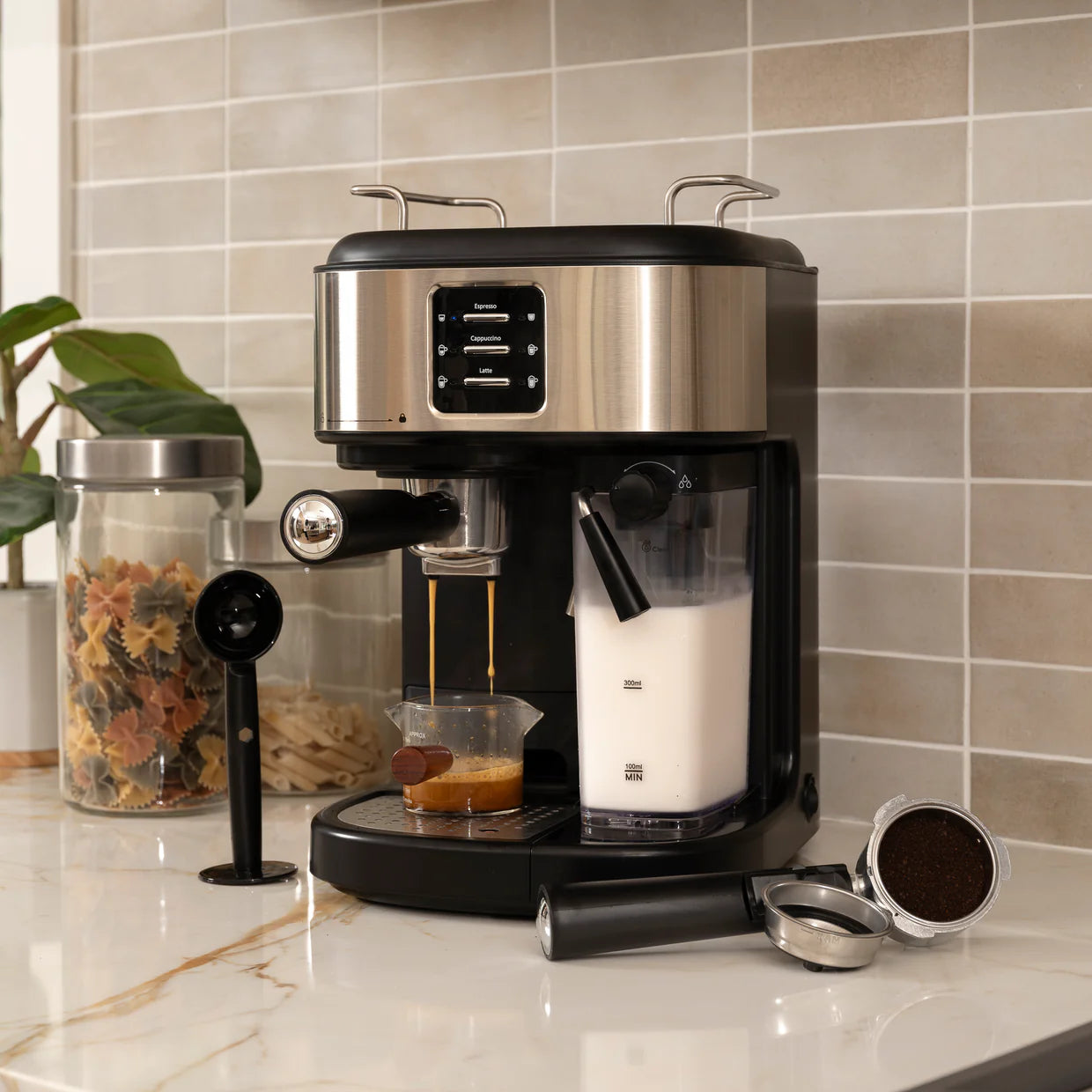 Kismile 3-in-1 Espresso Machine with Button Interface