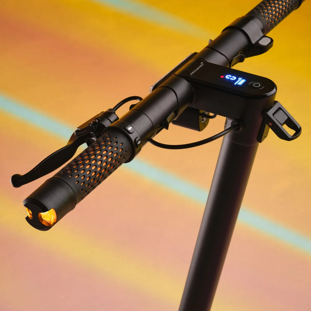 Pure x McLaren Black