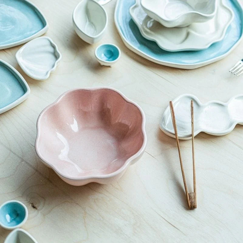 Countryside Flora Dinner Spread (30 pieces)